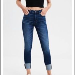Women’s high waisted crop jeans